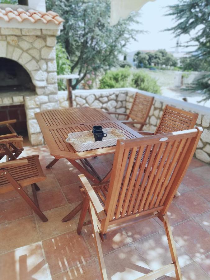 Lavender House Villa Mandre Exterior photo