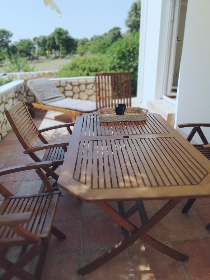 Lavender House Villa Mandre Exterior photo